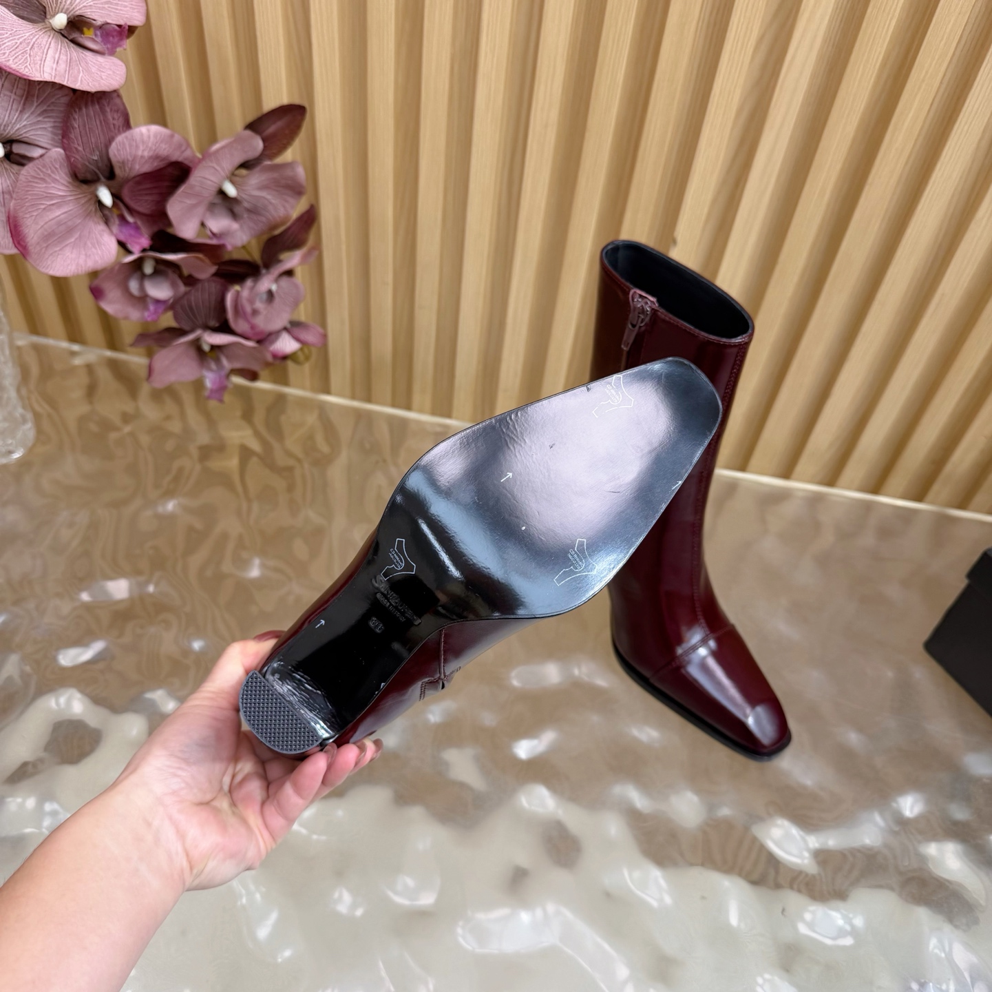Women's high heels